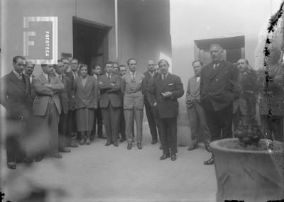 Grupo de profesores Colegio Nacional con el ex-rector Martín Giménez - Foto alrededor de 1925