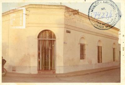 Almacén de España y Almafuerte, esquina Este