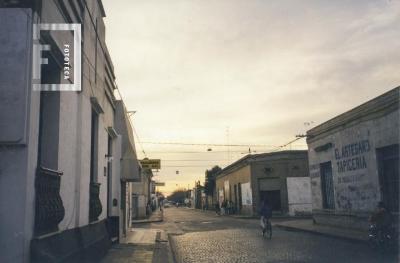 Calle Francia desde Guruciaga hacia el NO.