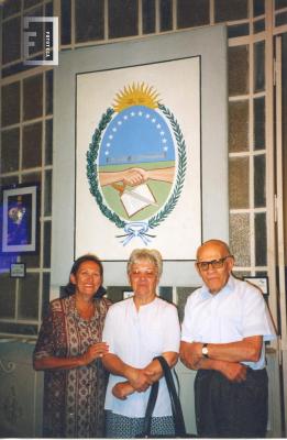 Mirta Chervo de Carignani, Nelly Ambrosis Chacón de Libanati (nicoleña en EE.UU) y G. S. Chervo