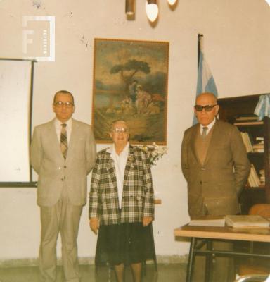 G. S. Chervo, cursillo sobre Historia de San Nicolás, con Santiago Chervo (h) y Presidenta, María E. Graffioni