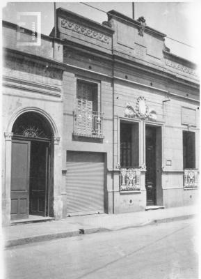Casa de calle Alem entre Ameghino y Garibaldi. Familia Carbajal Palacios y luego Germano