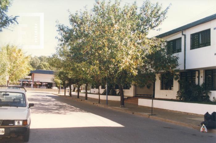 Escuela Nº 38 //Vicente Fidel López// y Terminal de Colectivos
