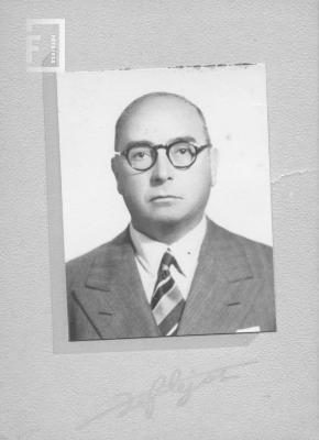 Dr. Ricardo del Campo