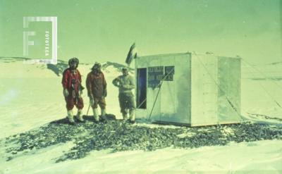 Refugio //San Nicolás// en la Antártida Argentina