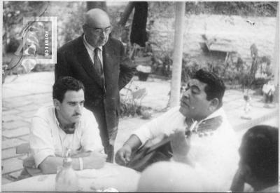 Dr. Ricardo del Campo y otros