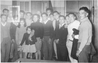 Dr. Ricardo del Campo y otros en festejos