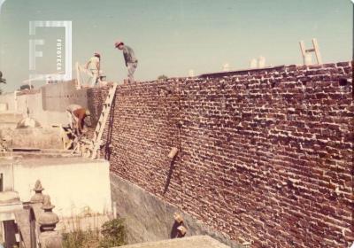Obras Cementerio, 6º certificado
