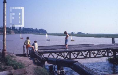 Antiguo muelle de Cabotaje