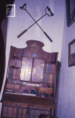 Estancia La Esperanza, Conesa. Biblioteca