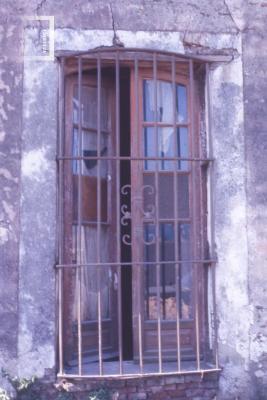 Reja colonial casa calle Maipú y San José