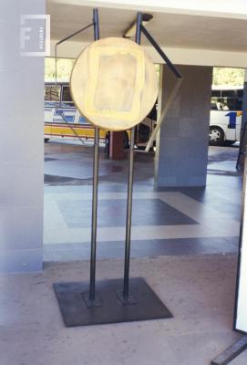 Exposición cerámicas en Estación Terminal de Ómnibus
