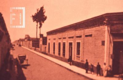 Calle Italia desde Nación a Pellegrini, principios siglo XX