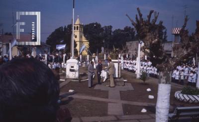 Gral. Rojo. Inauguración Busto San Martín. Intendente Huergo