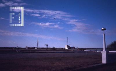 Costanera, plazoleta junto al muelle