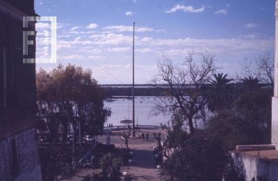 Bajada de Calle Belgrano desde el puente