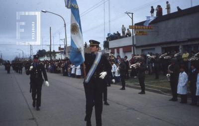 Desfile en Av. Alberdi