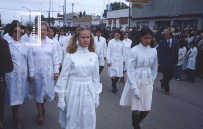 Desfile en Av. Alberdi