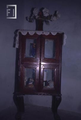 Culto Evangélico, Maipú y Benítez, mueble antiguo