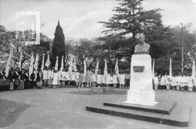 Acto en Plaza Sarmiento