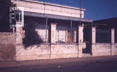 Casa de calle Maipú entre Ameghino y España