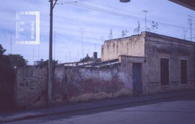 Calle Chacabuco entre Mitre y Belgrano