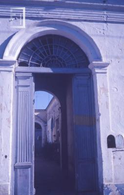 San Martín esquina Guruciaga, zaguán