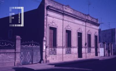 Maipú entre Pellegrini y Garibaldi