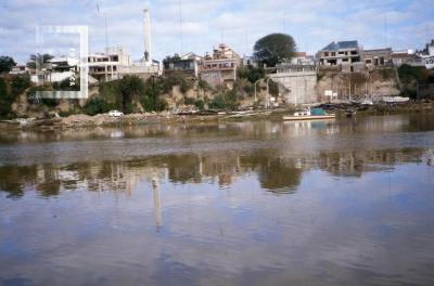 Edificios desde el río, entre Pellegrini y Nación