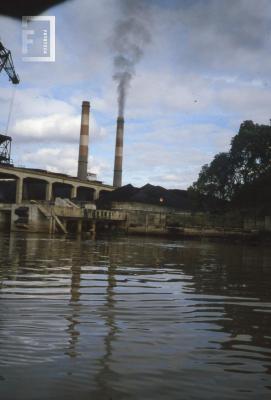 Central San Nicolás, desde el río