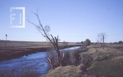 Villa Hermosa, Arroyo del Medio, vista hacia la autopista