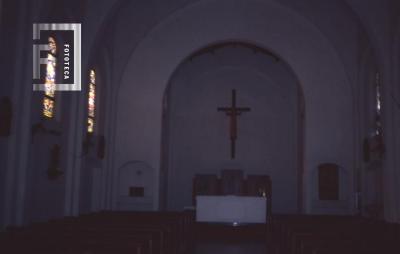 La Emilia, interior Capilla, altar