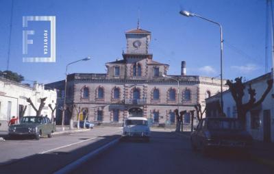 La Emilia, Avenida Central