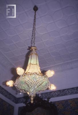 Araña Imperial encendida, Sala Alberti