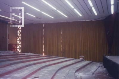 Auditorio Municipal. Retiro de las gradas que usó el cine