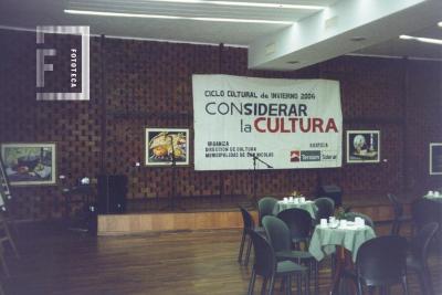 Auditorio Municipal. Café Literario, muestra de Burgos y entrega premios //Emma Mosto//