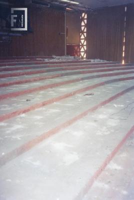 Auditorio Municipal. Retiro de las gradas que usó el cine