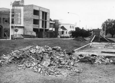 Plaza Manuel Belgrano. Construcción Monumento a Manuel Belgrano