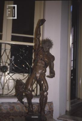 Escultura //El Pescador// de Miguel A. González