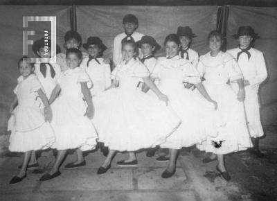 Danza folclórica
