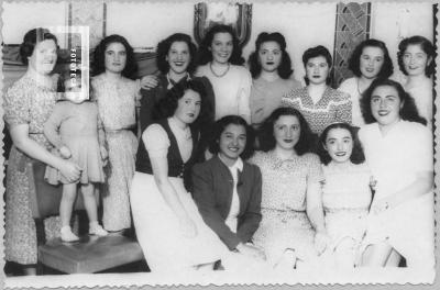 Grupo de damas