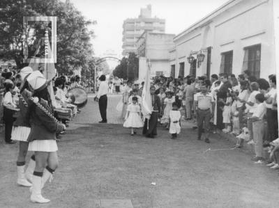 Acto frente al Instituto Sanmartiniano