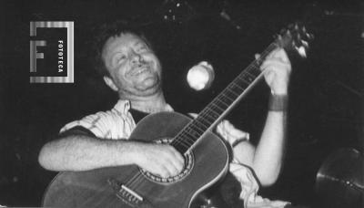 León Gieco en el Teatro Municipal Rafael de Aguiar