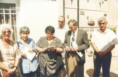 Homenaje al Poeta César Carlos Bustos en el Cementerio