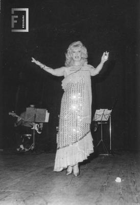 Claudia Mores en el Teatro Municipal Rafael de Aguiar