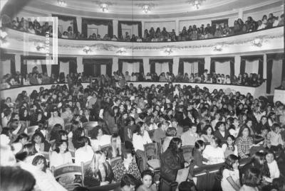 Público en Teatro Municipal