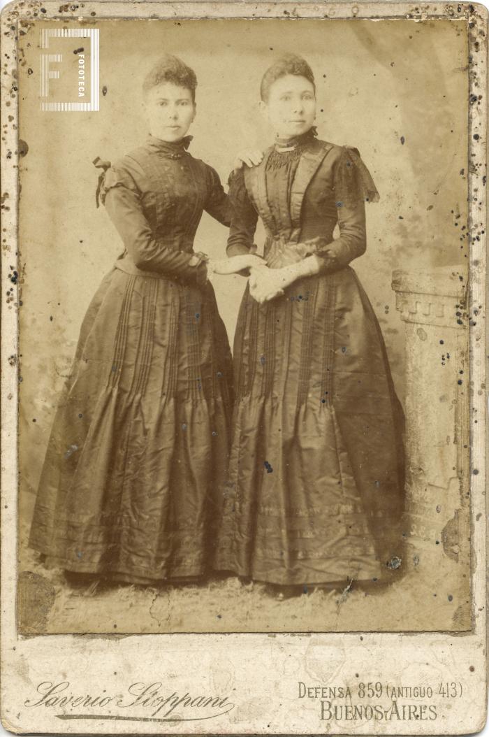 María y Encarnación Domínguez