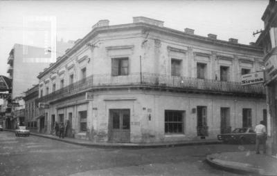 El hotel Italia hoy demolido. Calle Nacion y Almafuerte