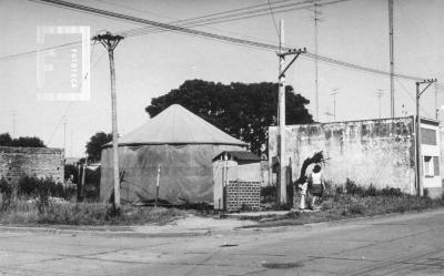 Calesita ubicada en calle Almafuerte y Necochea