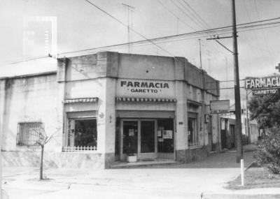 Farmacia //Garetto//